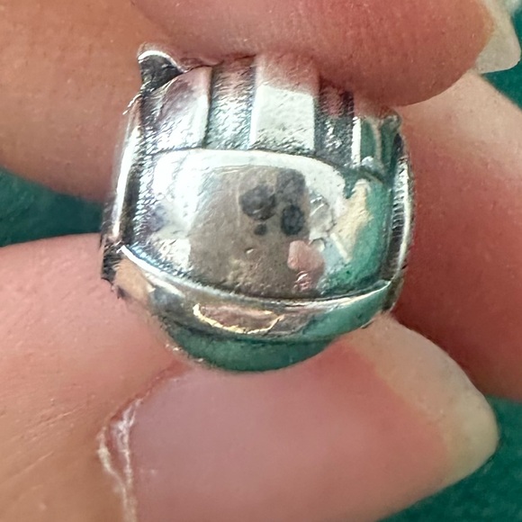 Pandora x Star Wars Yoda Grogu™ & Crib Charm - Picture 8 of 16